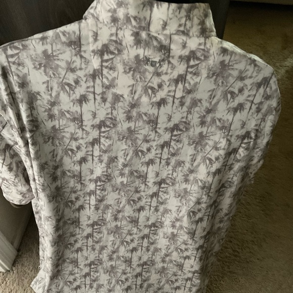 Men’s used size XL Hickey Freenan golf polo shirt spandex woods trees Pre own - Picture 4 of 4